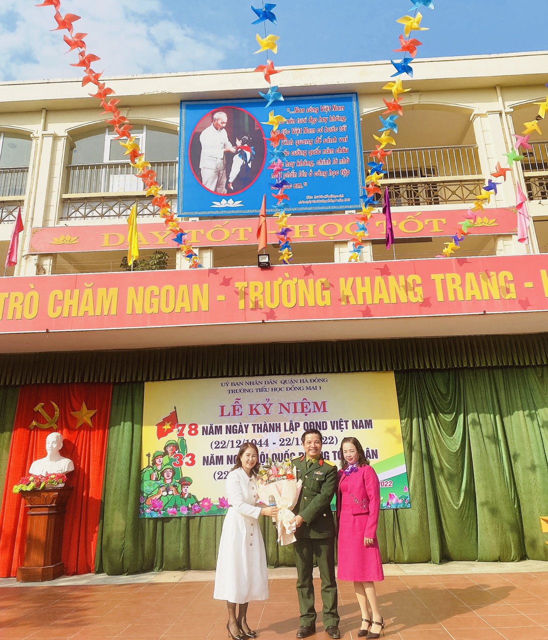 LỄ KỶ NIỆM 78 NĂM NGÀY THÀNH LẬP QUÂN ĐỘI NHÂN DÂN VIỆT NAM 22/12 VÀ 33 NĂM NGÀY HỘI QUỐC PHÒNG TOÀN DÂN